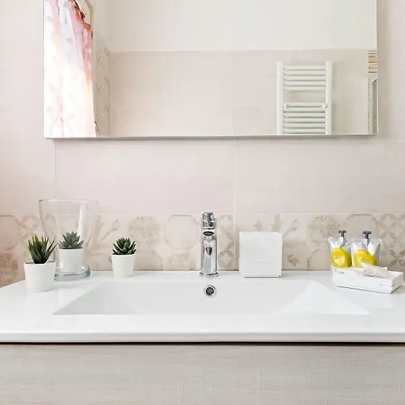 Parco Della Montagnola & Stazione Διαμέρισμα *